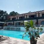 アパート Panoramic Tesisi